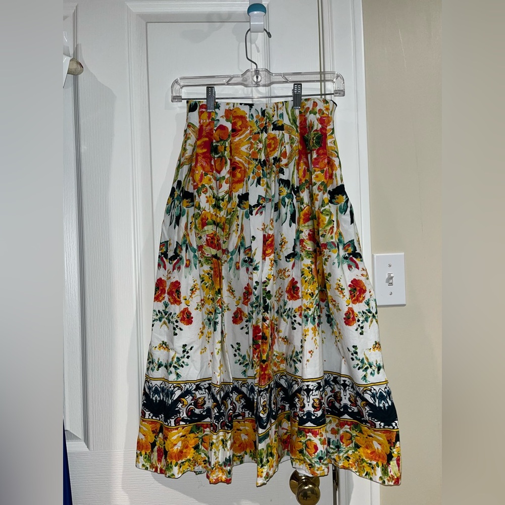 Antonio Melani floral skirt size 0